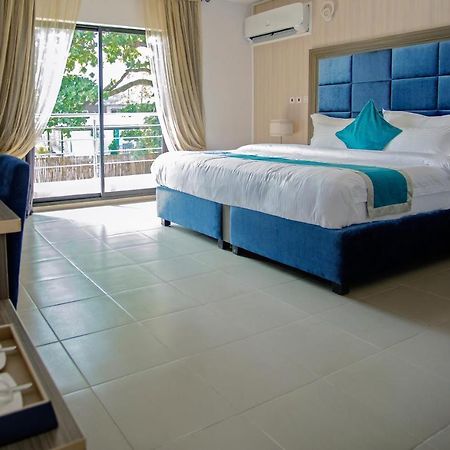 Riviera Suites Lagos Zewnętrze zdjęcie