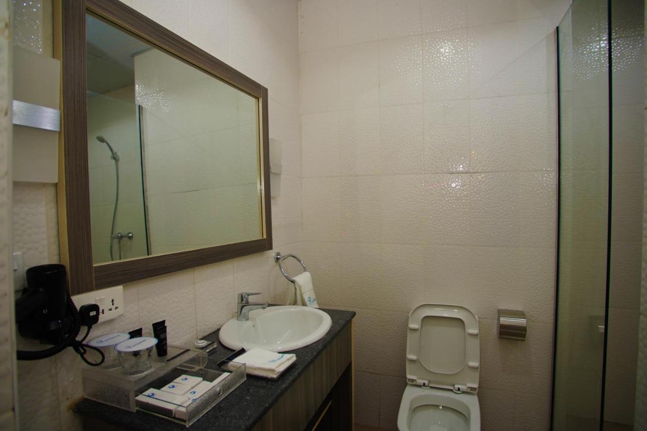 Riviera Suites Lagos Zewnętrze zdjęcie