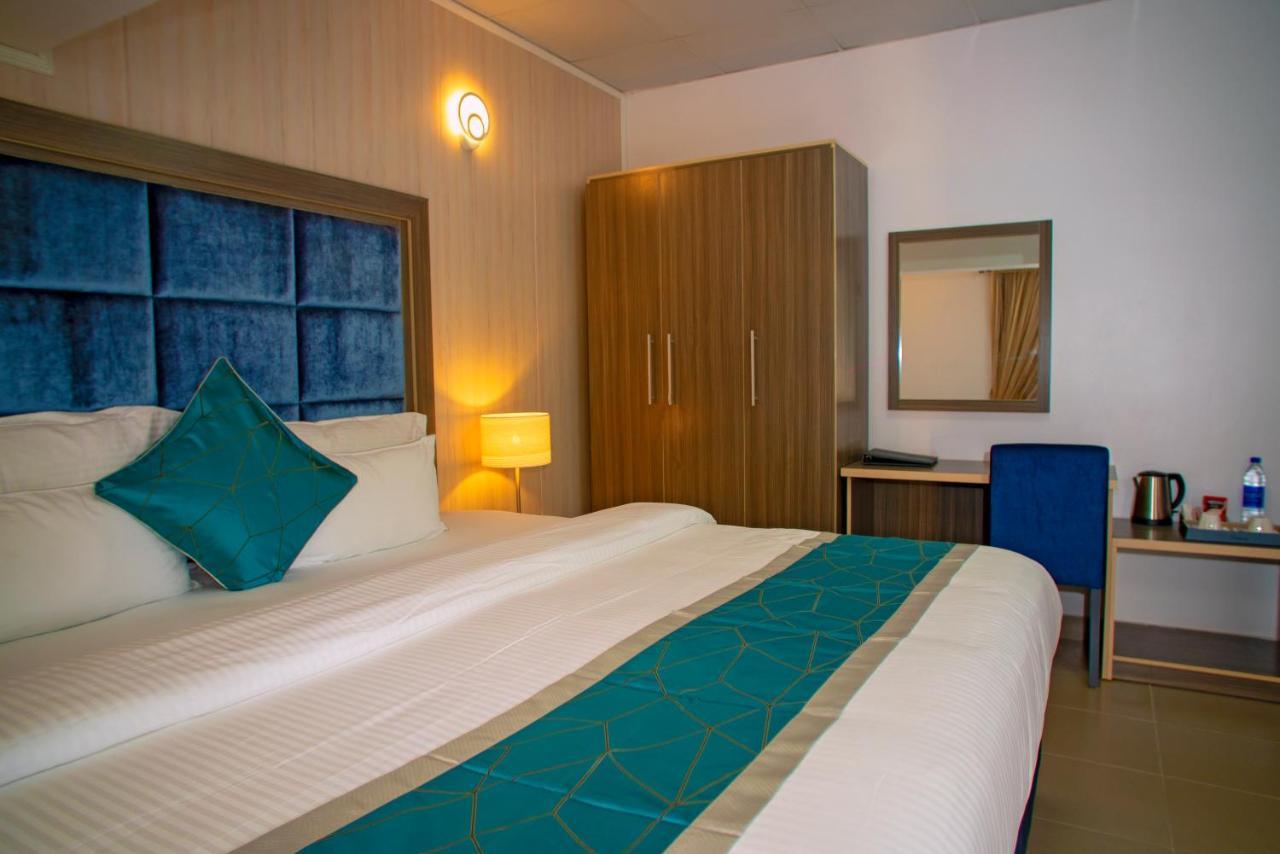 Riviera Suites Lagos Zewnętrze zdjęcie