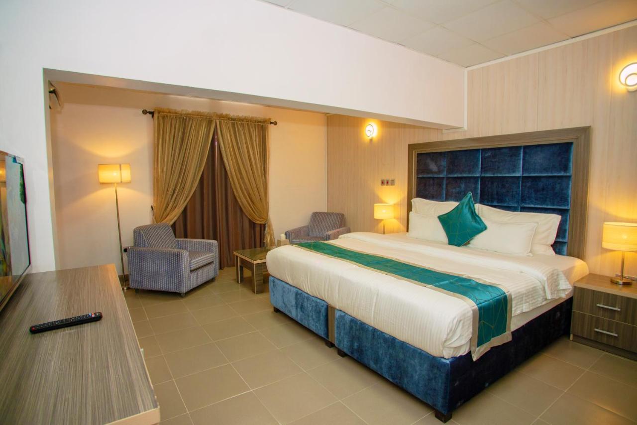 Riviera Suites Lagos Zewnętrze zdjęcie