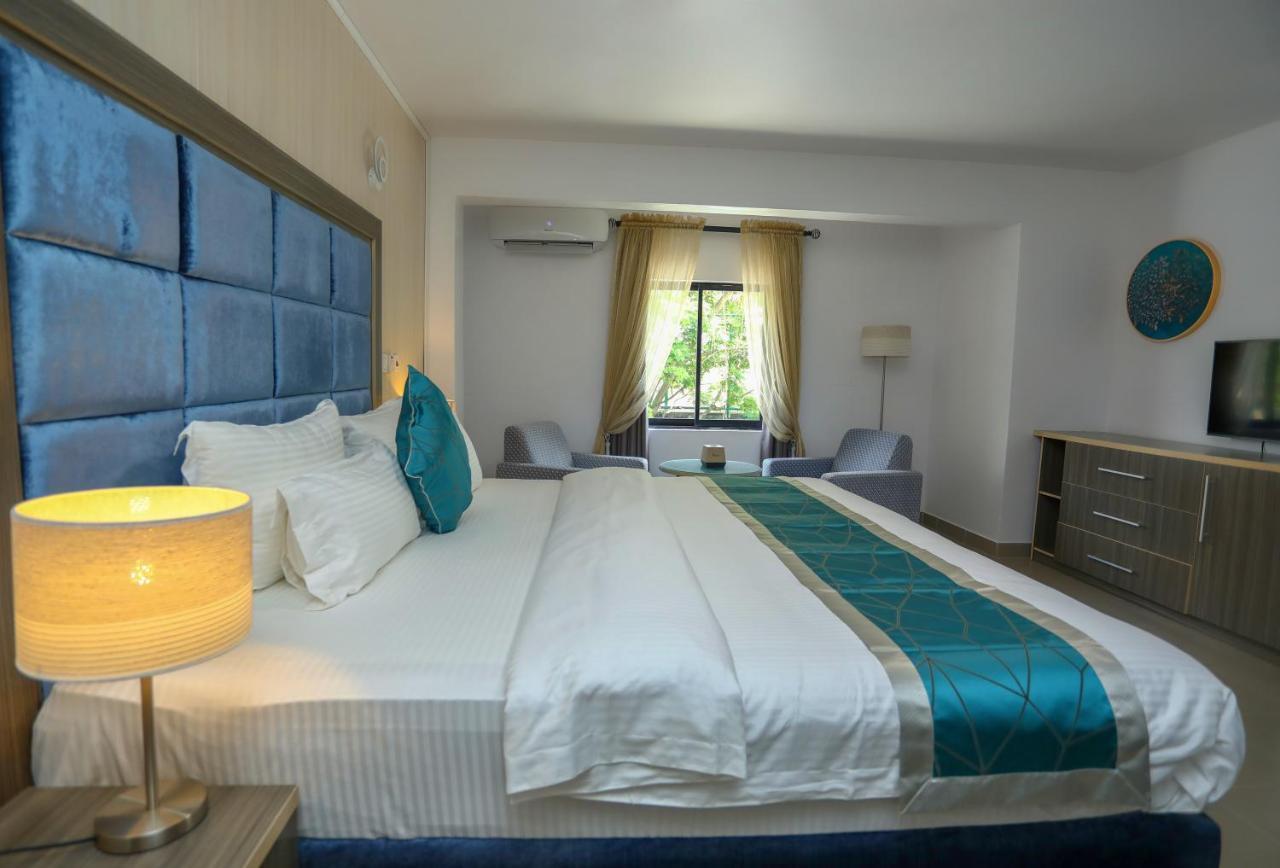 Riviera Suites Lagos Zewnętrze zdjęcie