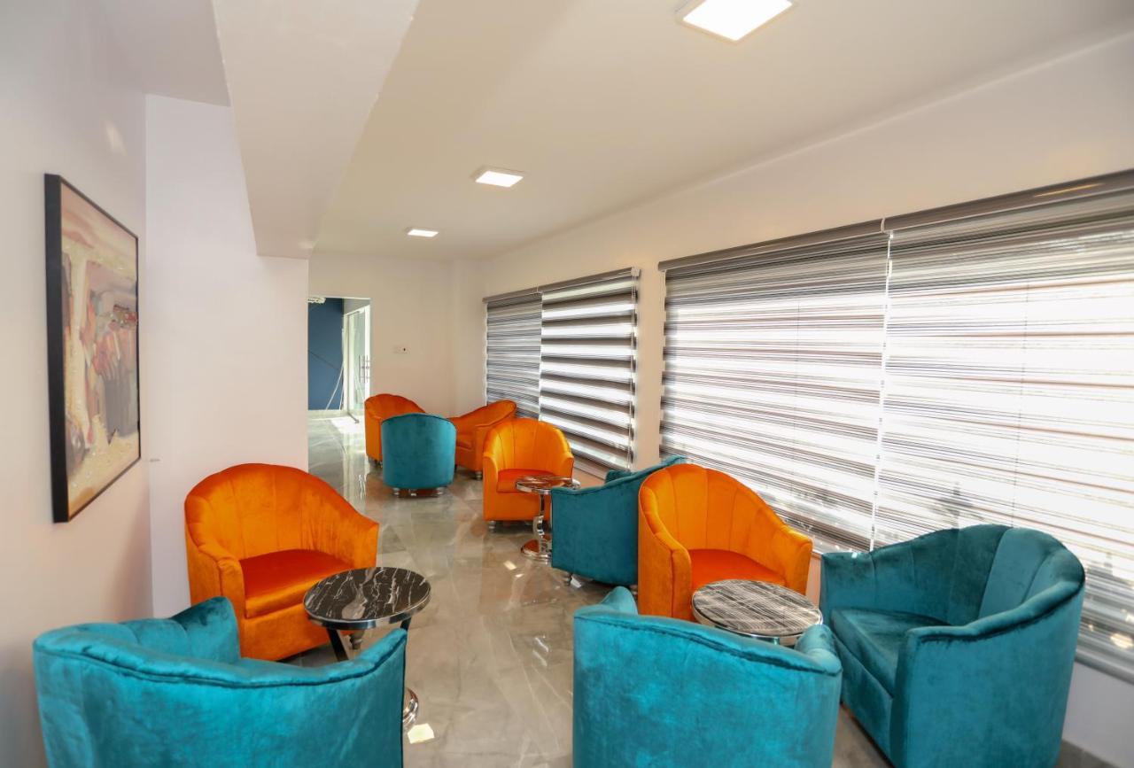Riviera Suites Lagos Zewnętrze zdjęcie