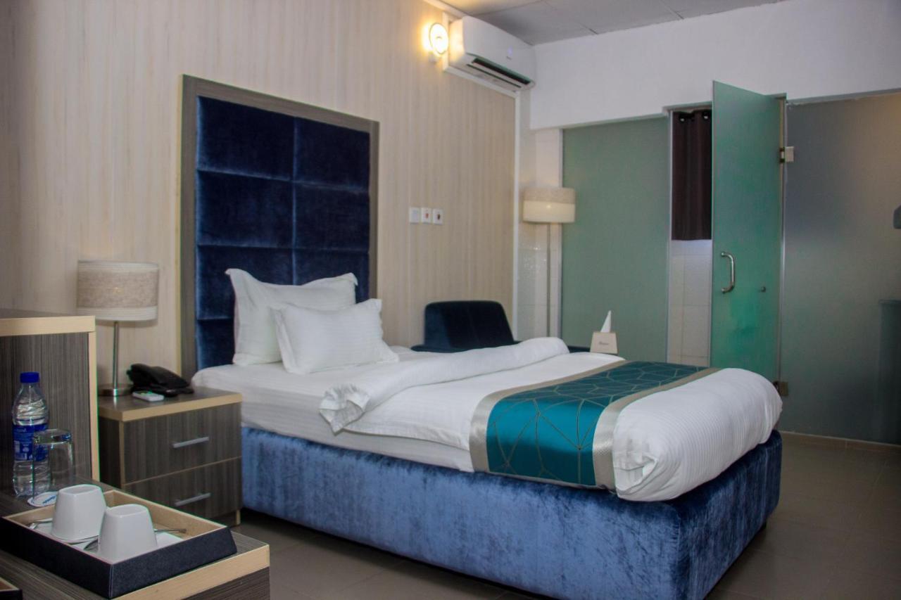 Riviera Suites Lagos Zewnętrze zdjęcie