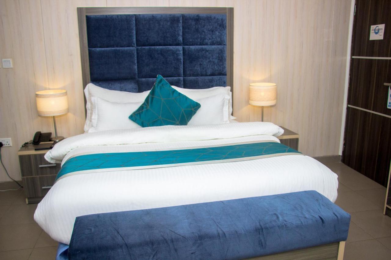 Riviera Suites Lagos Zewnętrze zdjęcie